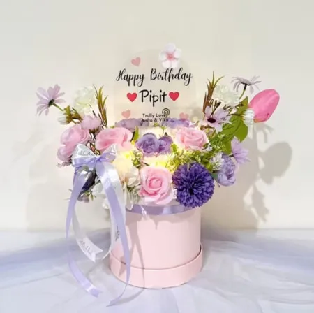 Bloom Box Akrilik Ucapan Ulang Tahun Marunda